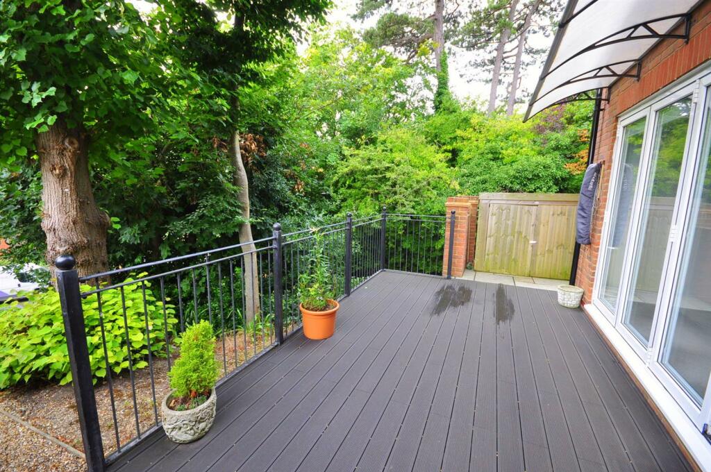 Additional image 18 of Yew Tree Court, Mill Gap Road, Eastbourne