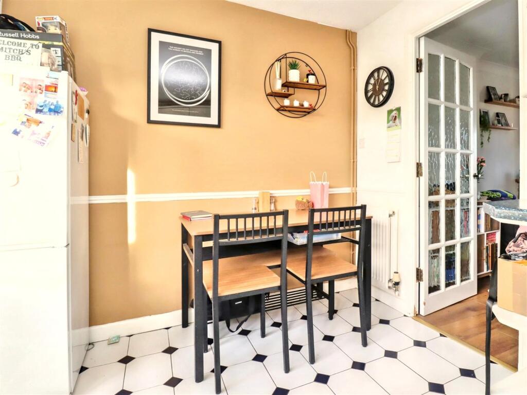 Additional image 5 of Found just off Yeolands Drive in Clevedon