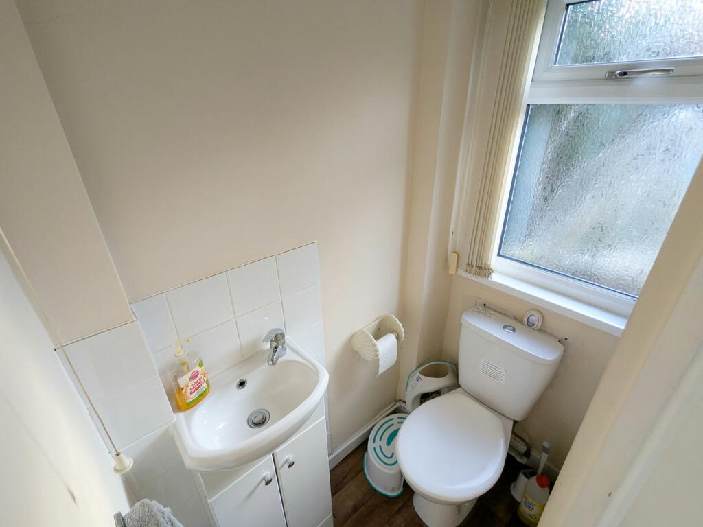 Additional image 10 of Kingfield Road, Shirley