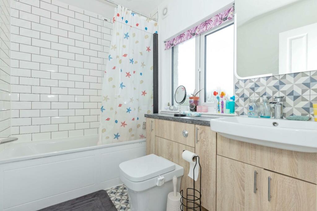 Additional image 12 of Shelldale Avenue, Portslade, Brighton