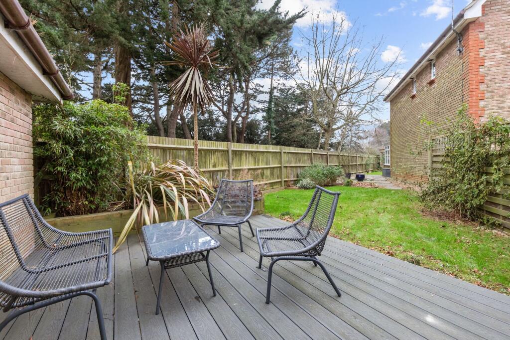 Additional image 18 of Harebell Close, Littlehampton, BN17