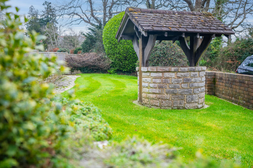 Additional image 26 of Highland View Close, Colehill, Wimborne, Dorset, BH21