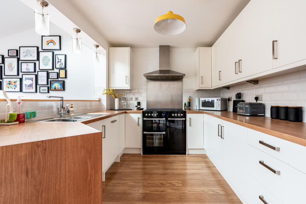 Additional image 9 of Leap Valley Crescent, Bristol, Gloucestershire