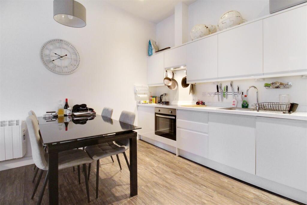 Additional image 3 of The Causeway, Goring-By-Sea, Worthing