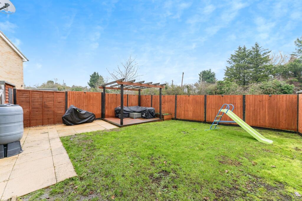 Additional image 13 of Northumbria Close, Haddenham, ELY