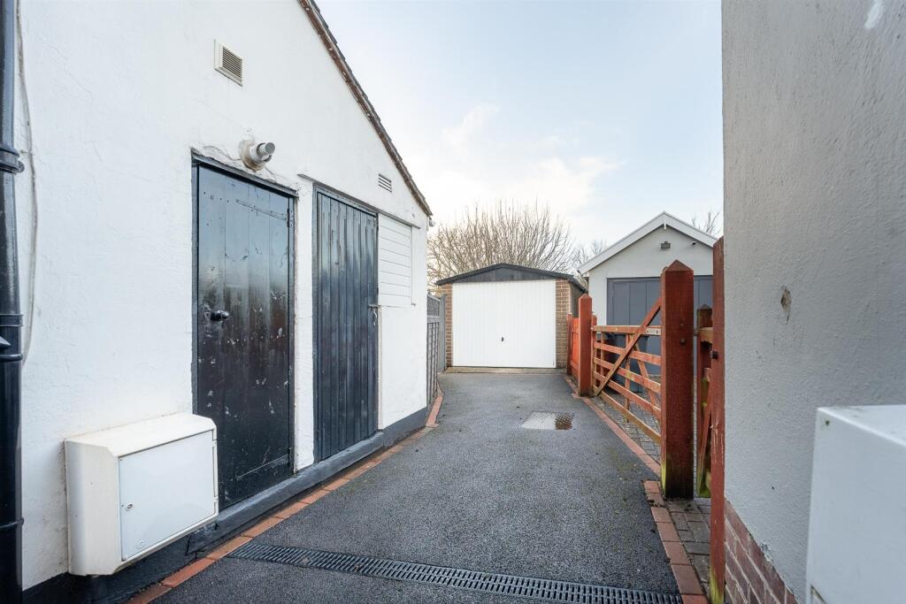 Additional image 23 of Wellsea Grove, Weston-Super-Mare - Large Garden!