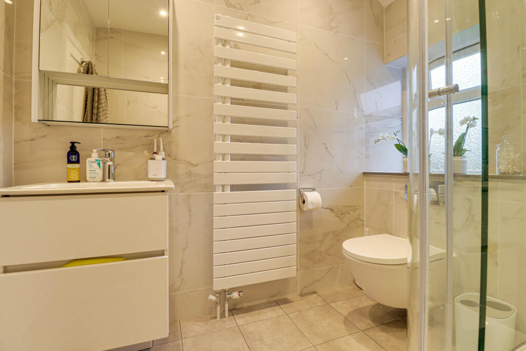 Additional image 15 of Roundwood Park, Harpenden, Hertfordshire, AL5