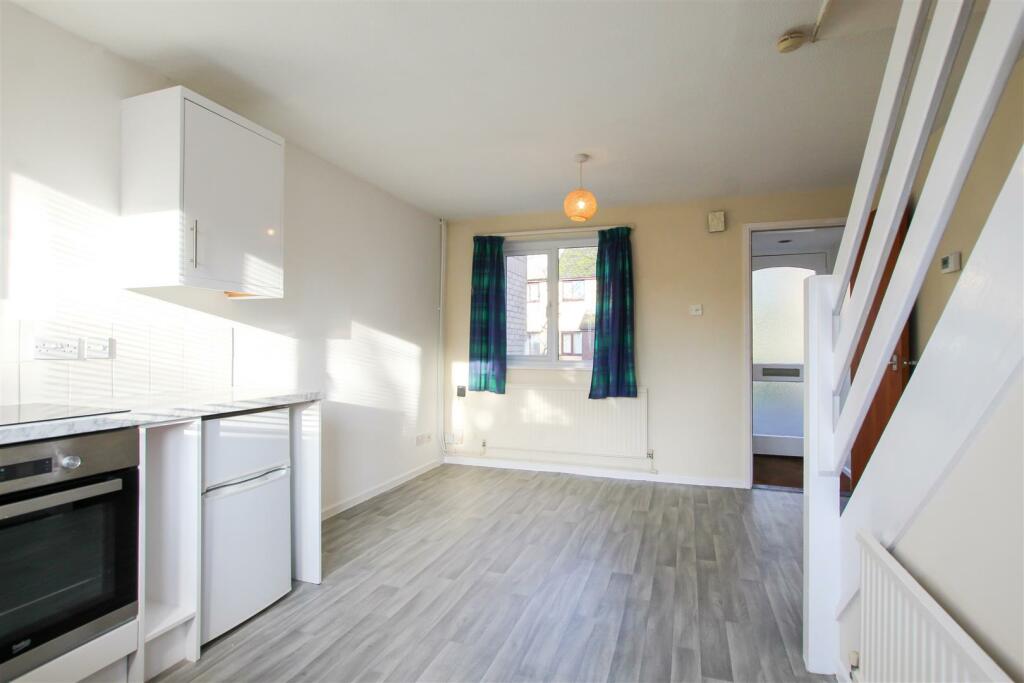 Additional image 4 of Primary Court, Cambridge