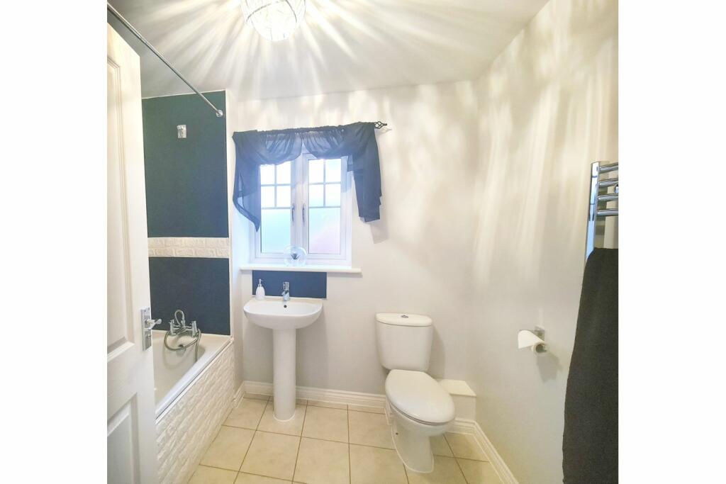 Additional image 18 of Berkley Avenue, Hailsham, BN27