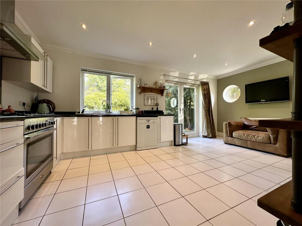 Additional image 2 of Wickfield Avenue, Christchurch, Dorset, BH23