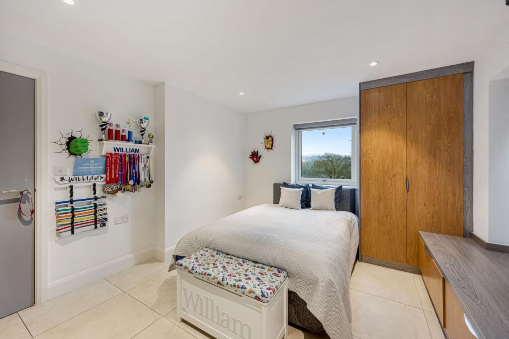 Additional image 41 of Moorview, Moss Bank Way, BL1 3LR – Stunning Home with Roof Terrace, Cinema Room & Outdoor Kitchen