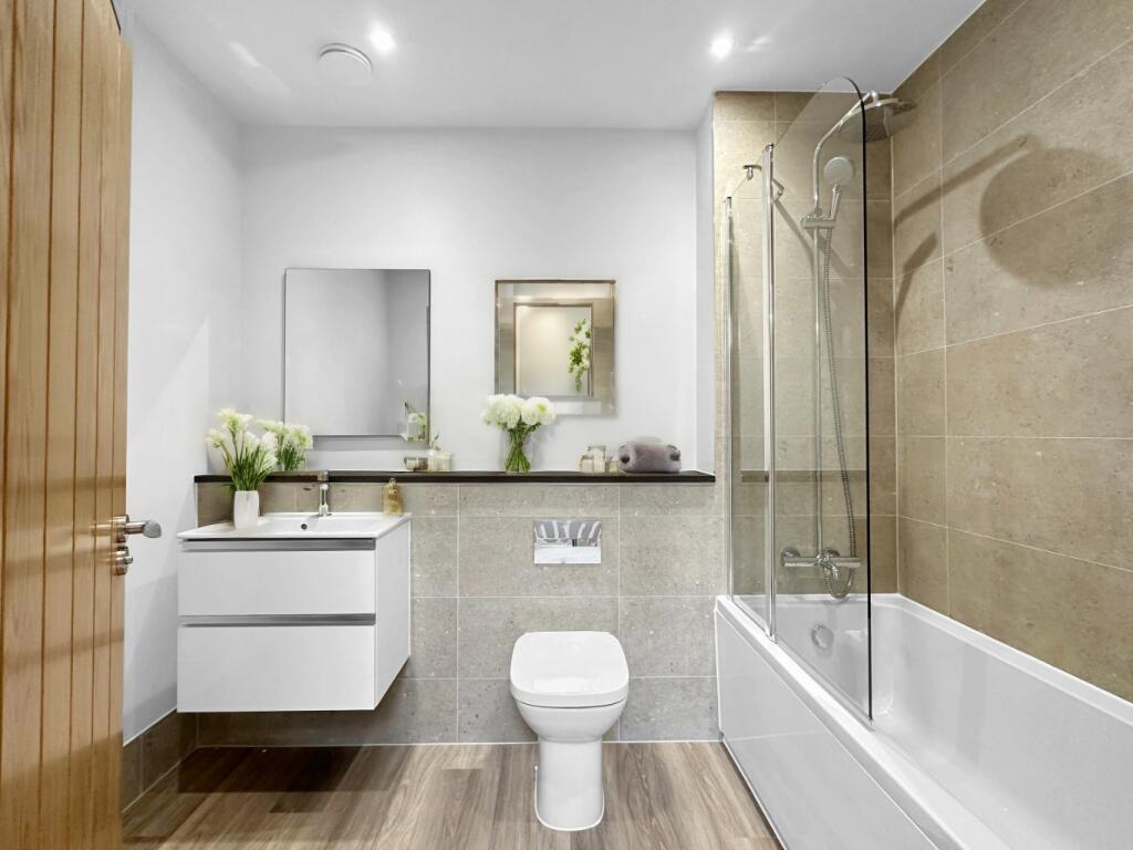 Additional image 7 of Old English Close, Harston