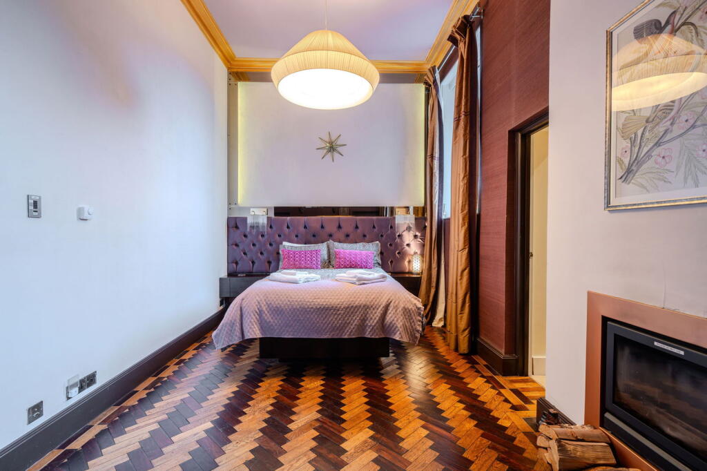 Additional image 16 of Wine Street, Frome, BA11 1EN