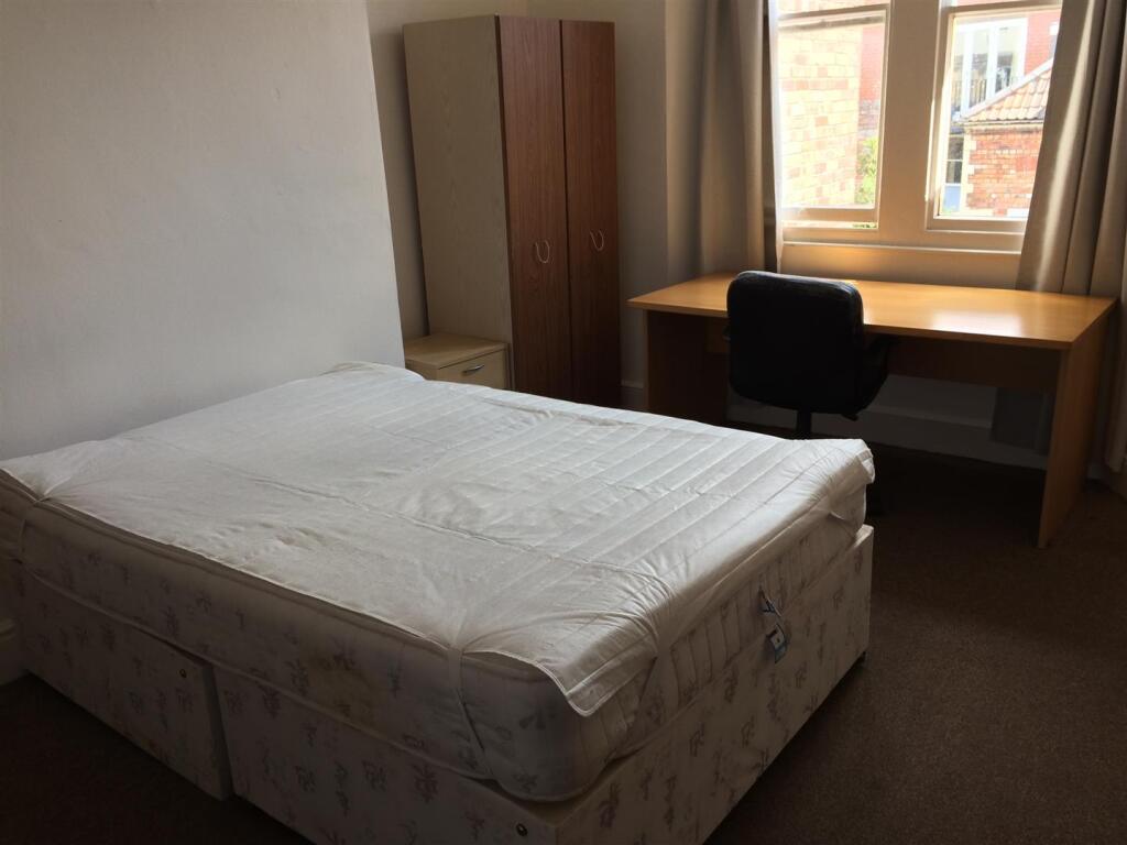 Additional image 6 of Chapel Green Lane, Bristol