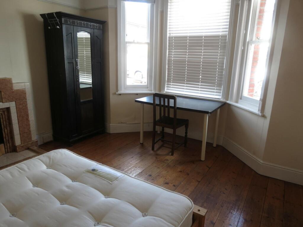 Additional image 6 of 4 bedroom Detached House in Winton