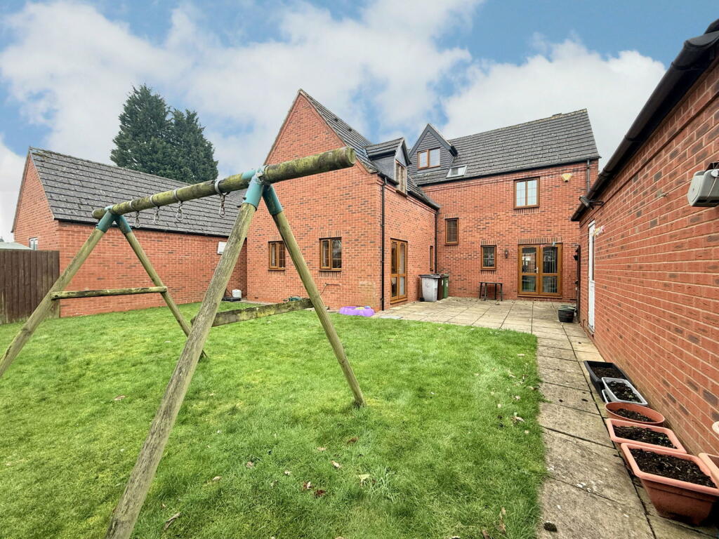 Additional image 33 of Sandy Hill Rise, Shirley