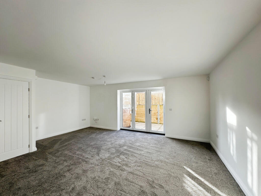 Additional image 15 of Saddle Close, Fagley Lane, Bradford, West Yorkshire, BD2