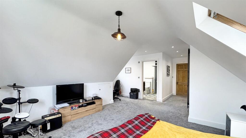 Additional image 8 of Mellstock Road, Oakdale