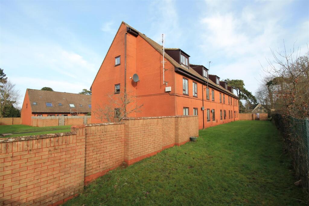 Additional image 13 of Tanners Court, Bristol Road, Frenchay, Bristol