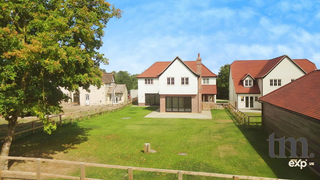 Additional image 30 of Wood Hall, Arkesden, Saffron Walden, Essex, CB11 4HA