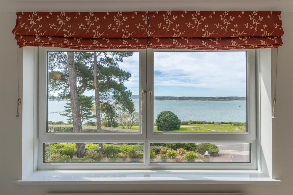 Additional image 16 of Sandbanks Road, Evening Hill