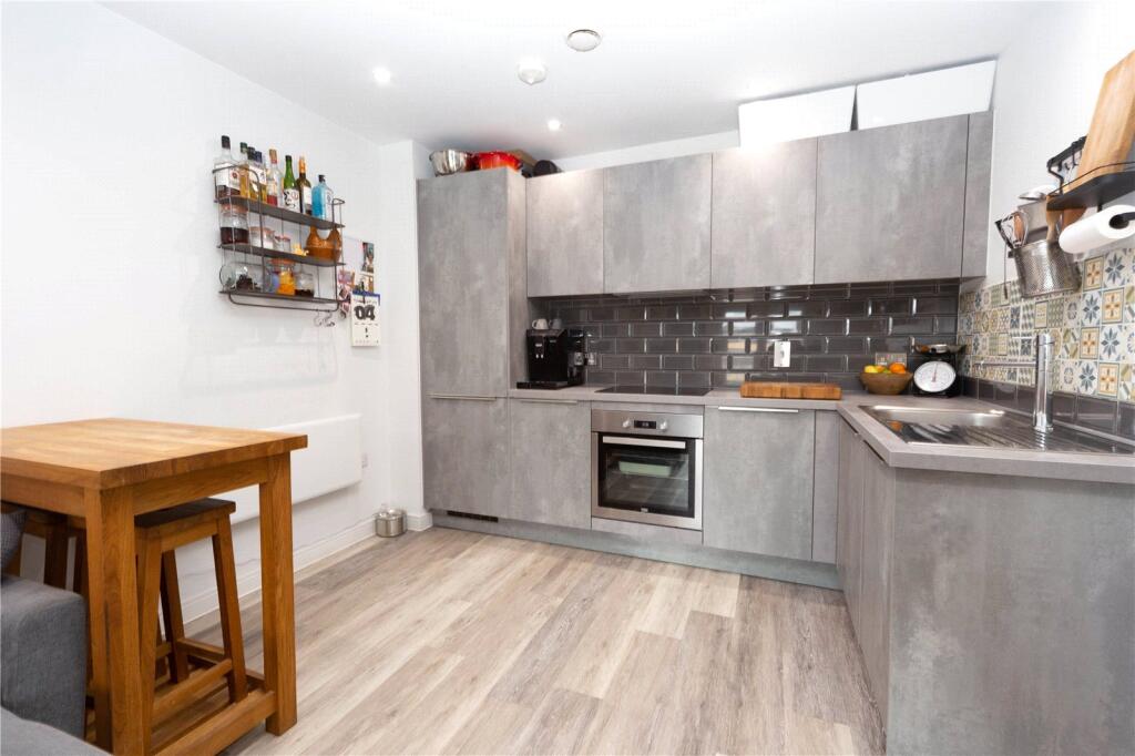 Additional image 6 of Trade Street, Butetown, Cardiff, CF10