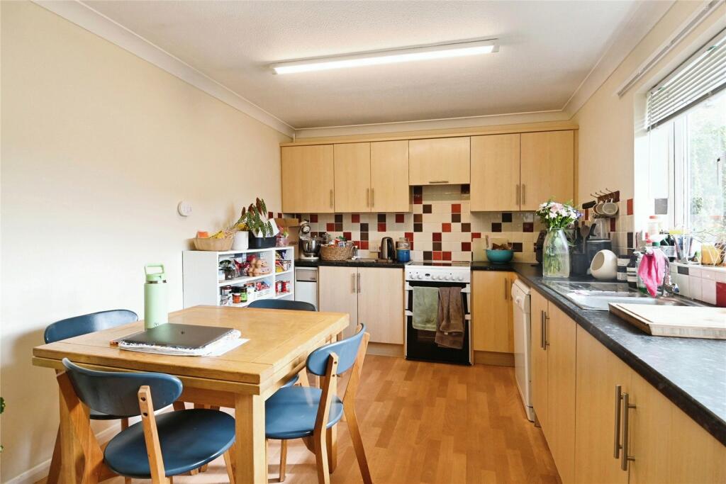 Additional image 8 of Willow Way, Hauxton, Cambridge, Cambridgeshire, CB22