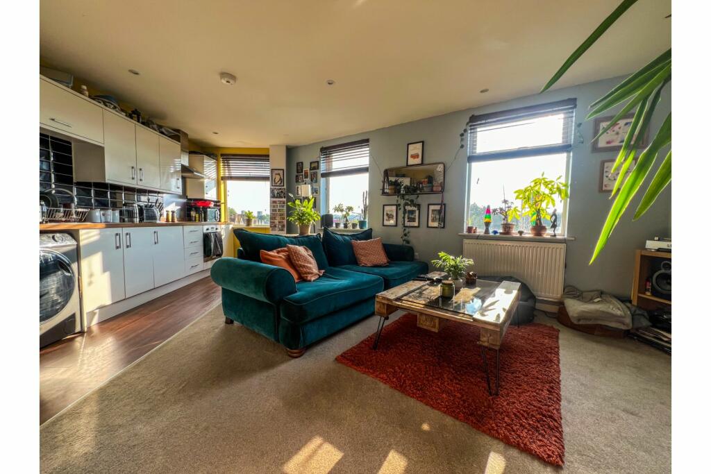Additional image 3 of Fishponds Road, Bristol, BS5