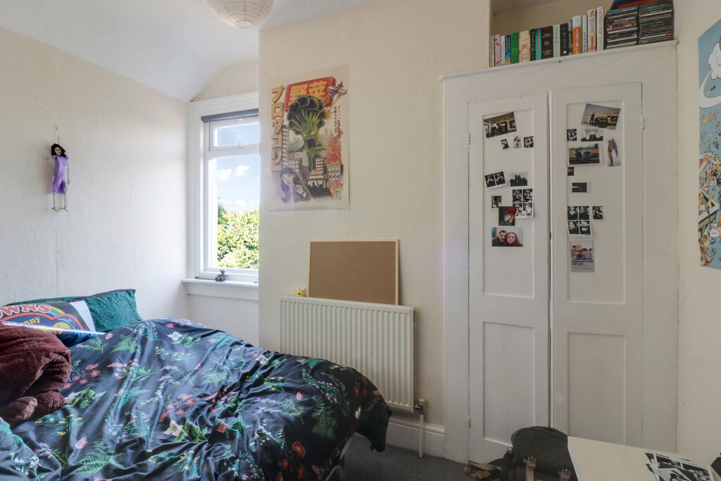 Additional image 9 of Triangle North