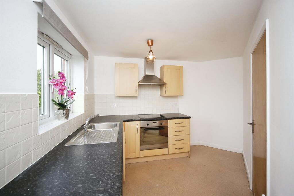 Additional image 19 of Gloucester Close, Redditch