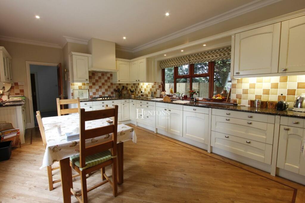 Additional image 18 of Llandennis Court, Cyncoed, Cardiff