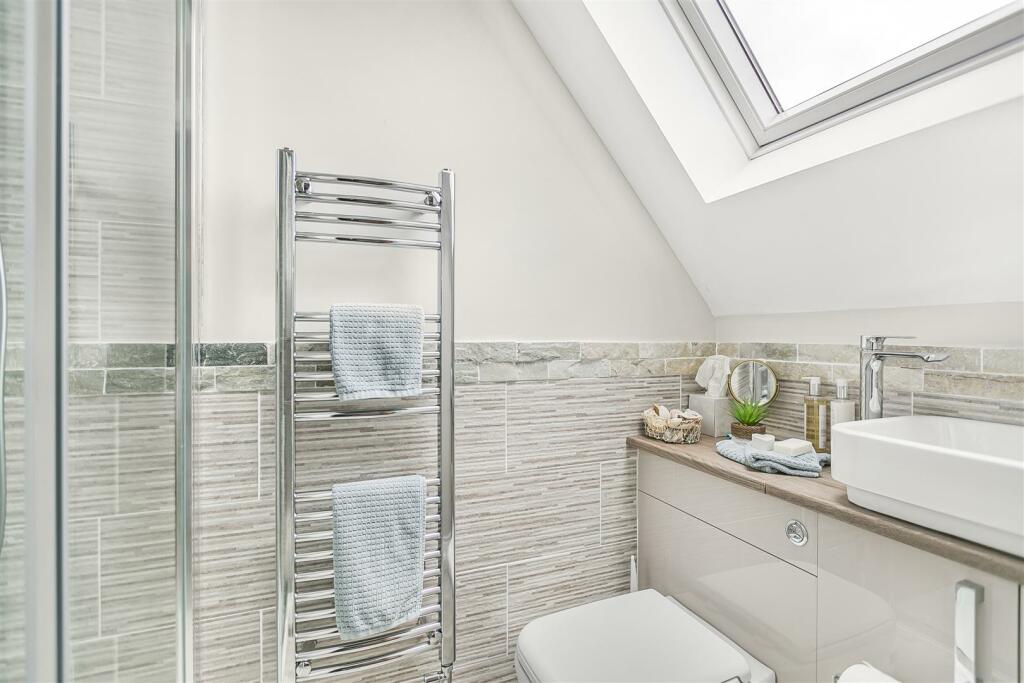 Additional image 18 of Malting End, Kirtling