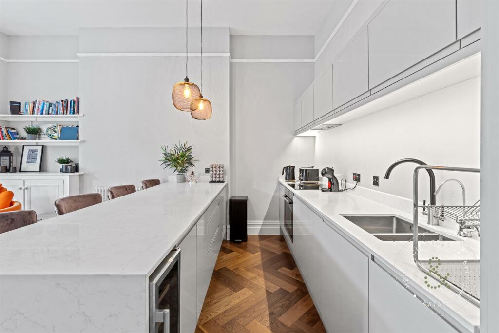 Additional image 7 of Kestral Mews, Cathedral Road, Pontcanna