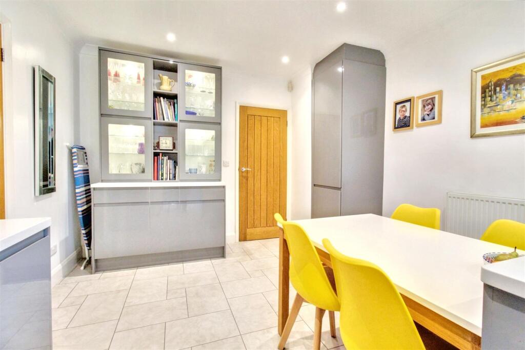 Additional image 23 of Alinora Crescent, Goring-By-Sea, Worthing