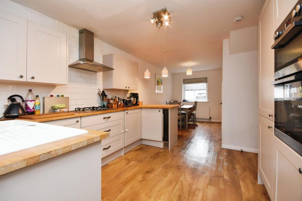 Additional image 5 of De Bohun Court, Saffron Walden