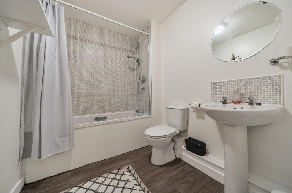 Additional image 8 of Whistle Road, Mangotsfield