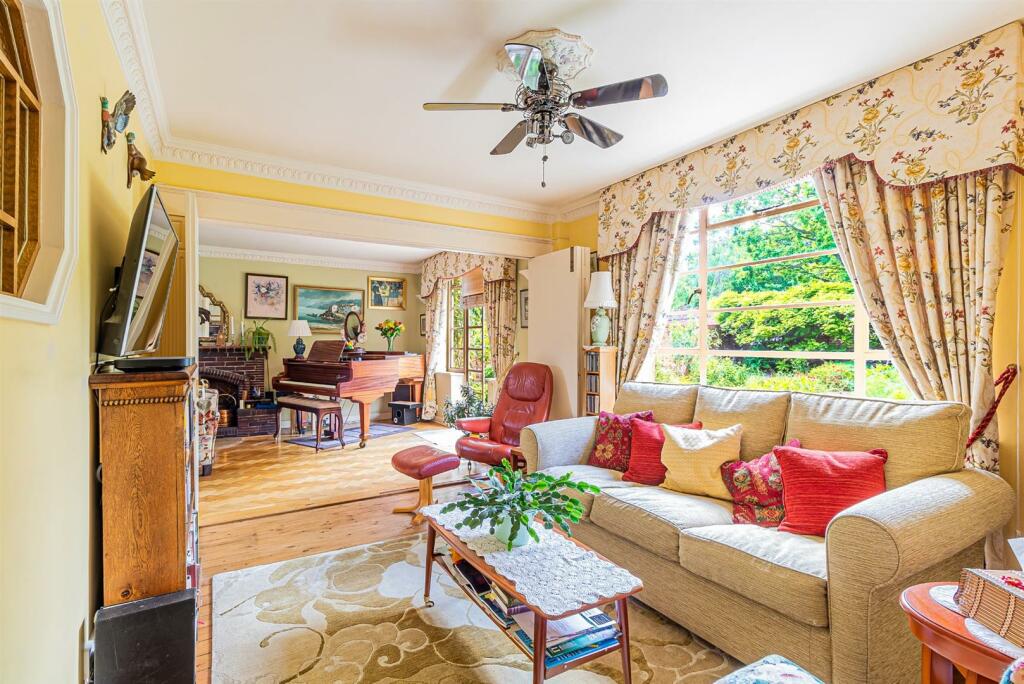 Additional image 5 of Hamlet Road, Haverhill