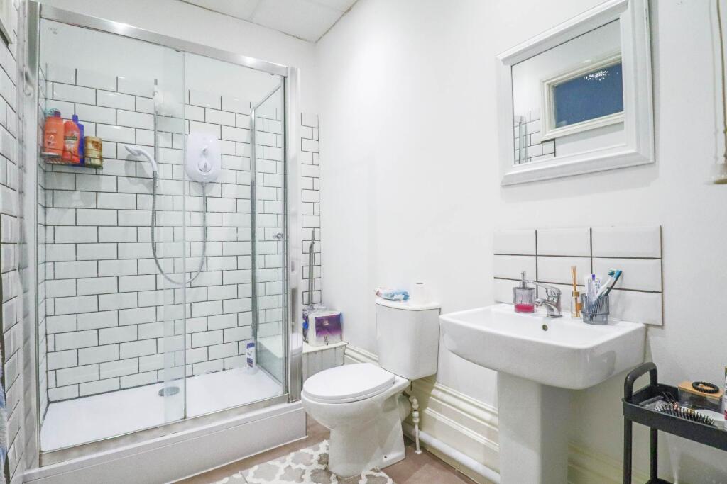 Additional image 9 of Ellenborough Crescent, South Ward