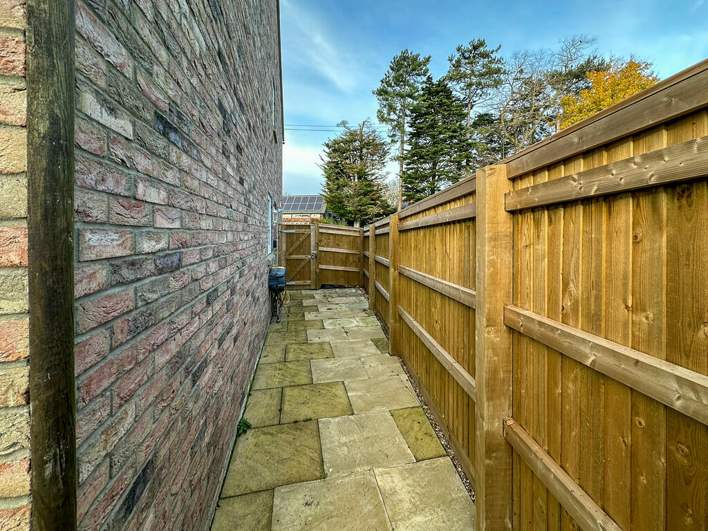 Additional image 14 of High Street, Girton