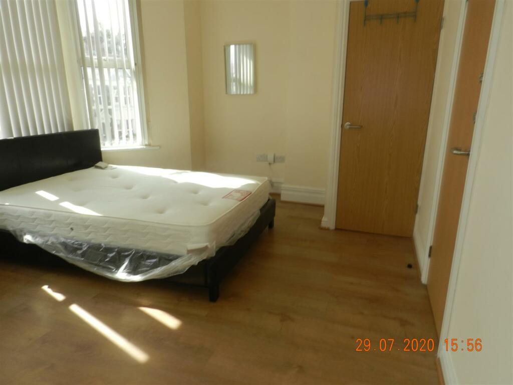 Additional image 4 of Colum Road, Cathays