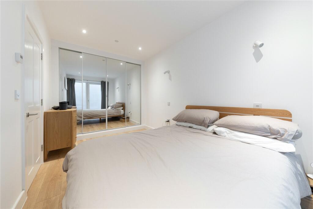 Additional image 6 of Barton Road, Cambridge, Cambridgeshire