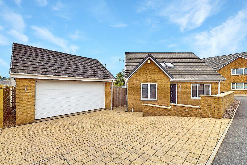 Additional image 16 of Winston Close, Moresby Parks