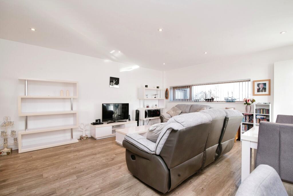 Additional image 6 of Plas Bowles, Cardiff, CF11