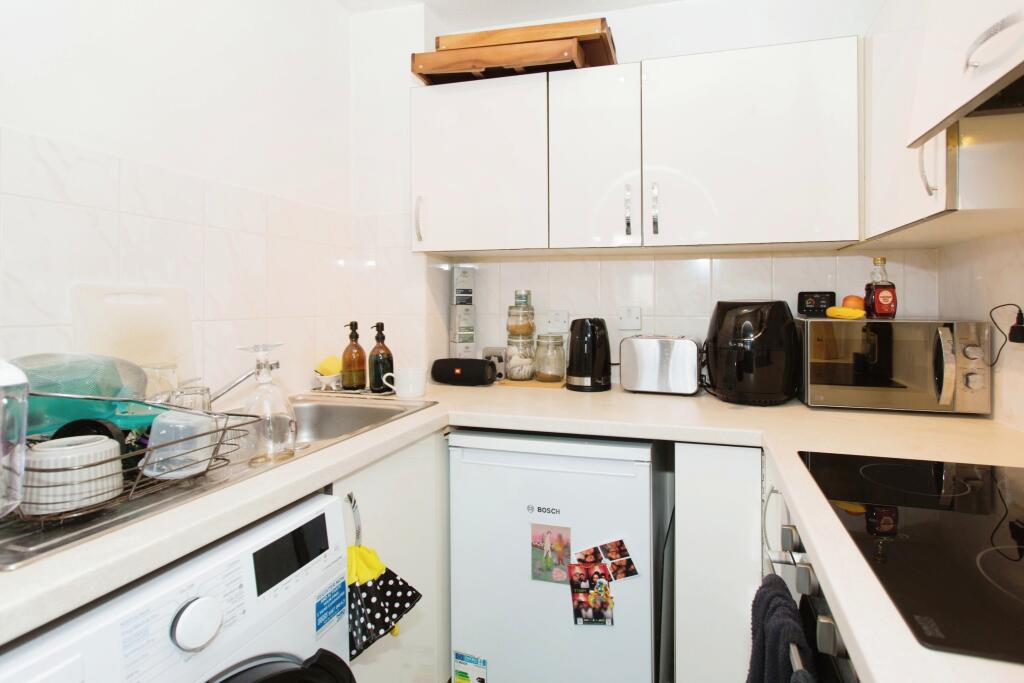 Additional image 12 of Searle Street, Cambridge, Cambridgeshire, CB4