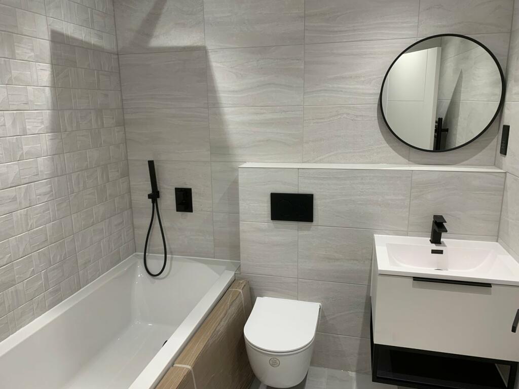 Additional image 4 of 2 Bromley Avenue, Bromley, BR1