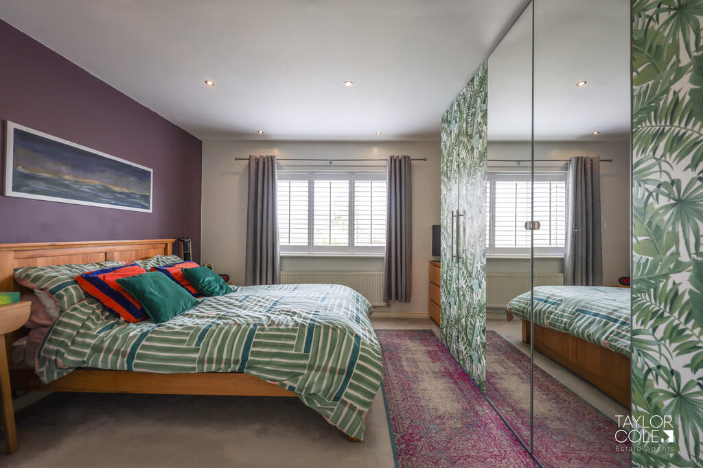 Additional image 20 of School Walk, Tamworth