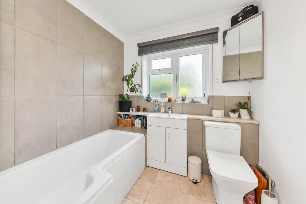 Additional image 14 of Bendyshe Way, Barrington, CB22