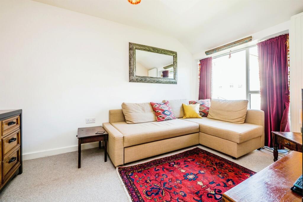 Additional image 6 of Sir Walter Mews, Cardiff