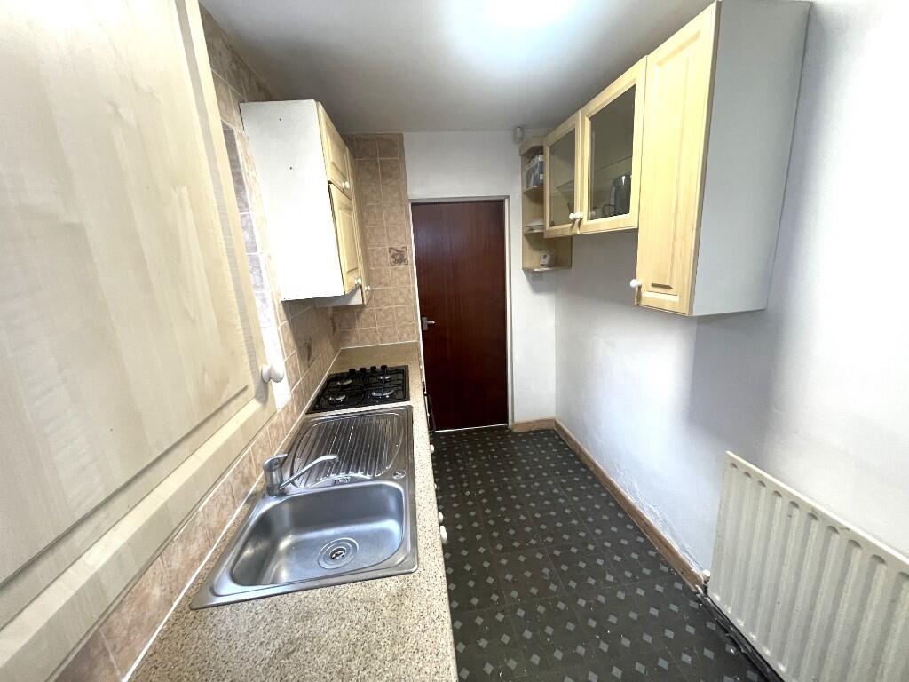 Additional image 8 of Eva Road, B18