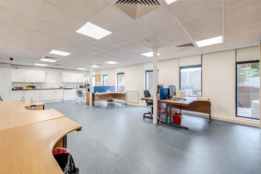 Additional image 15 of Ridgeworth House, 5-9 Liverpool Gardens, Worthing, West Sussex, BN11